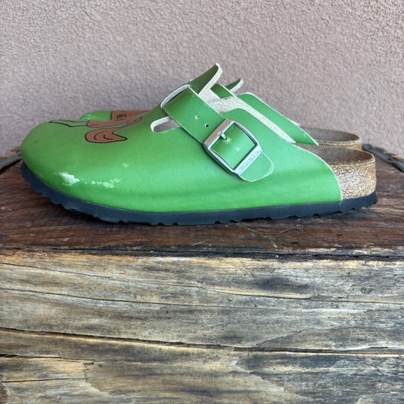 Birkis by Birkenstock Woodby Green Horse Clog - Picture 4 of 12